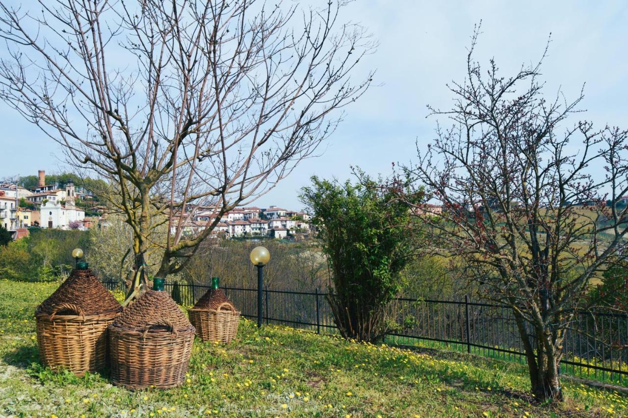 Maison Younesco - Villa Indipendente Exclusive Castagnole delle Lanze Exterior foto