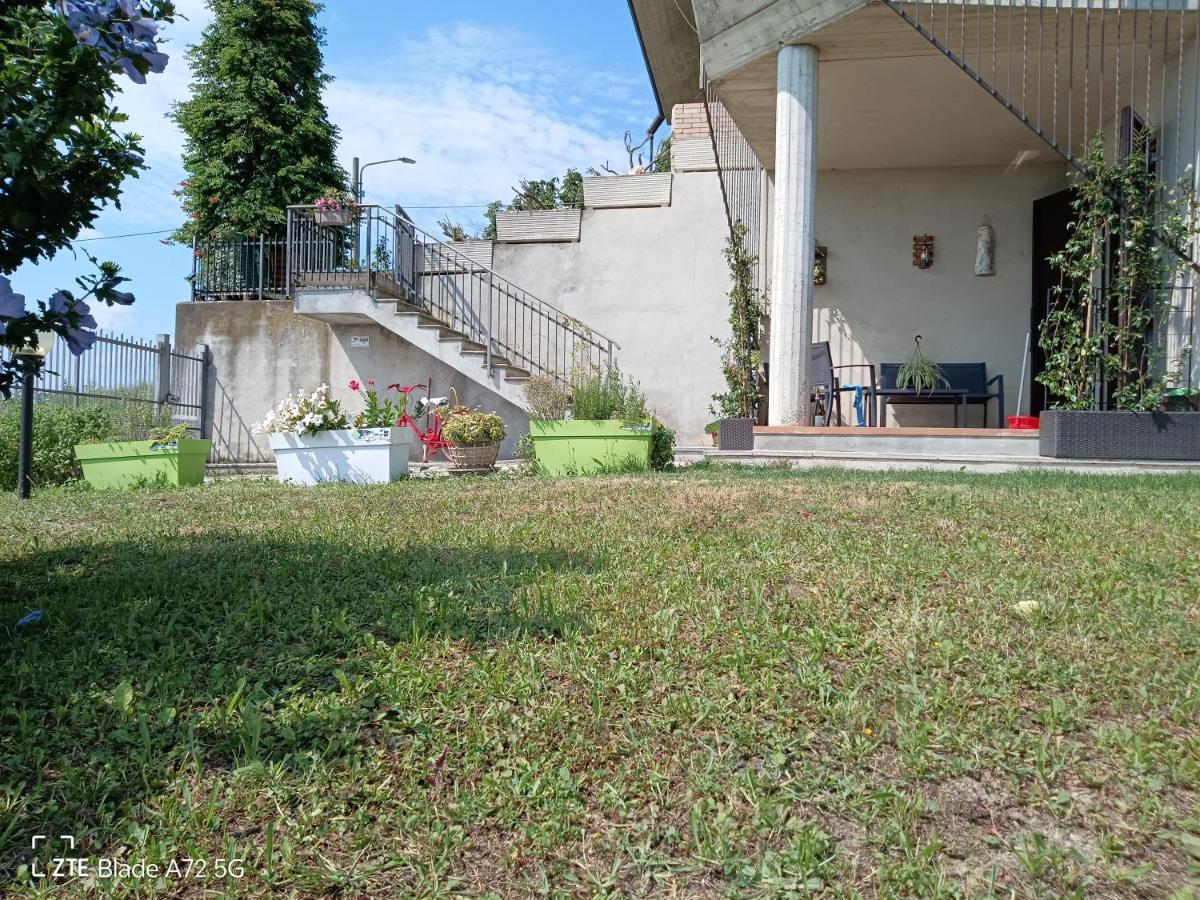 Maison Younesco - Villa Indipendente Exclusive Castagnole delle Lanze Exterior foto